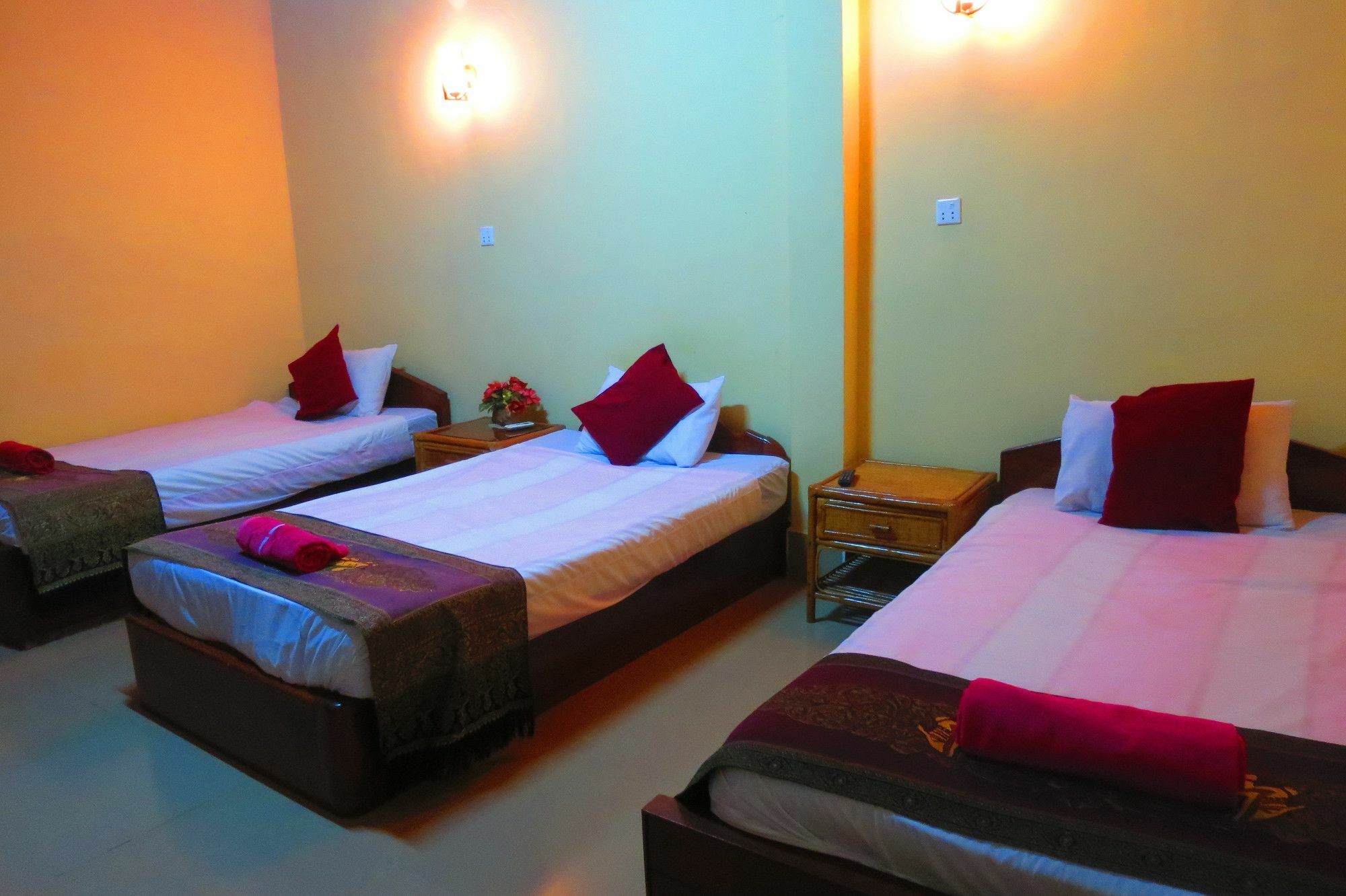 Kampot Guesthouse Ngoại thất bức ảnh