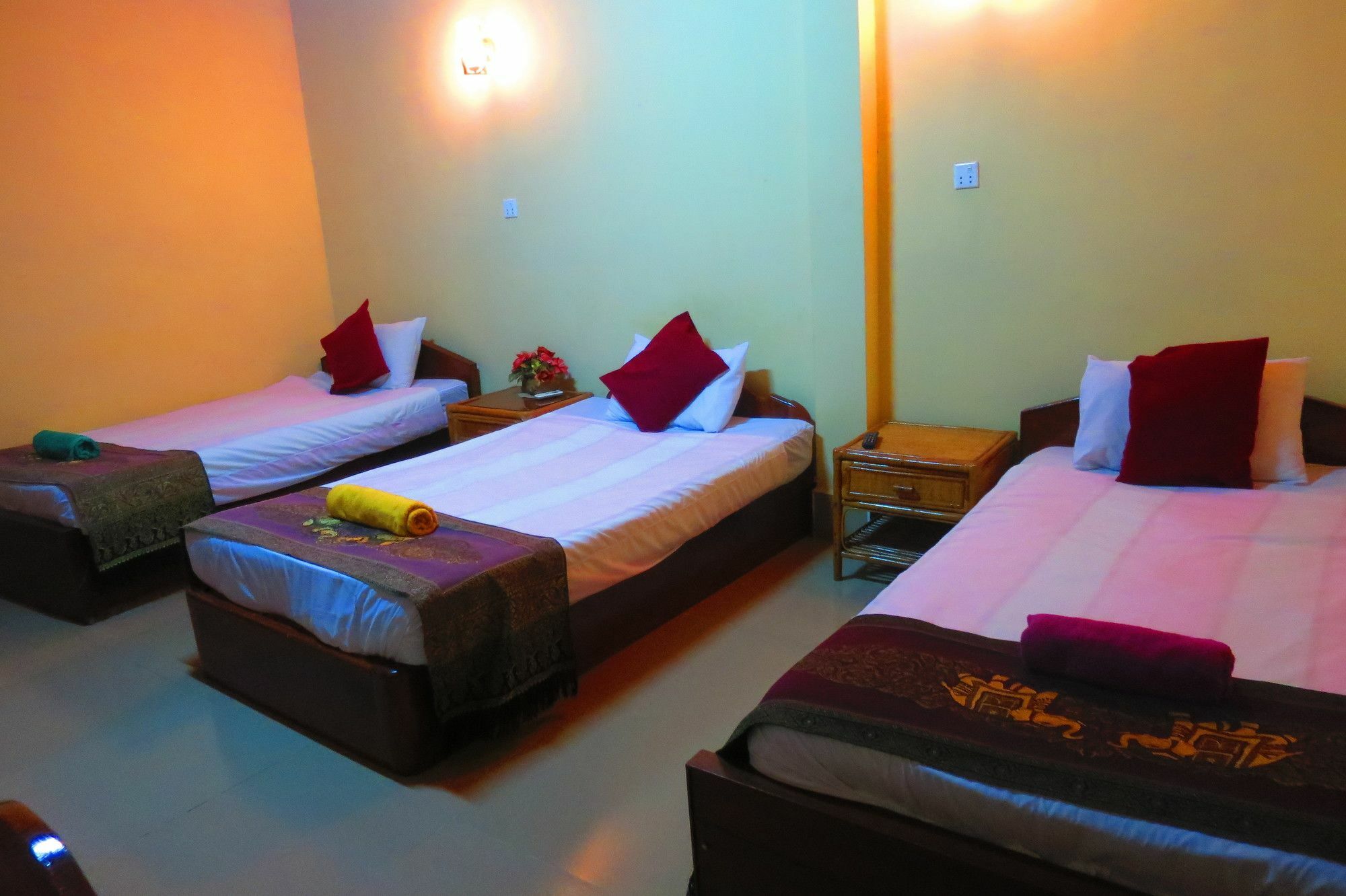 Kampot Guesthouse Ngoại thất bức ảnh